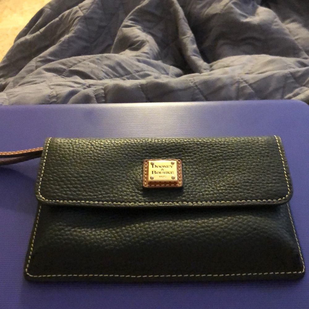 Dooney and Bourke wristlet